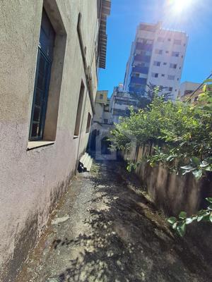 Casa 4 quartos 6 vagas 175m²
