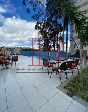 Apartamento 3 quartos 2 banheiros 
