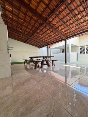Apartamento 4 quartos 2 banheiros 360m²