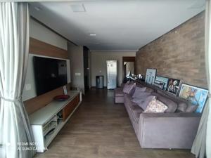 Cobertura 4 quartos 4 vagas 216,66m²
