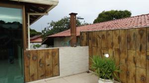 Casa 3 quartos 4 banheiros 210,98m²
