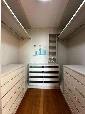 Apartamento 4 quartos 5 banheiros 