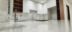 Casa 4 quartos 4 vagas 230m²
