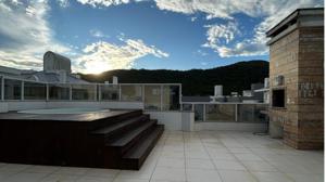 Apartamento 3 quartos 3 banheiros 154m²