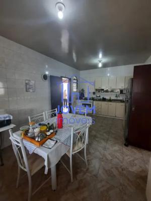 Casa 4 quartos 3 banheiros 198m²