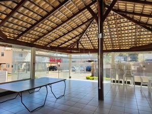 Casa 3 quartos 3 banheiros 240m²
