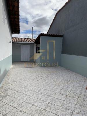Casa 3 quartos 2 banheiros 223m²
