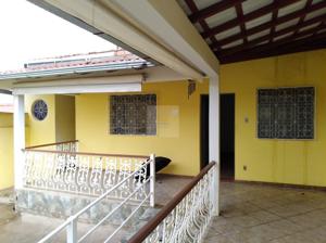 Casa 5 quartos 3 banheiros 280m²