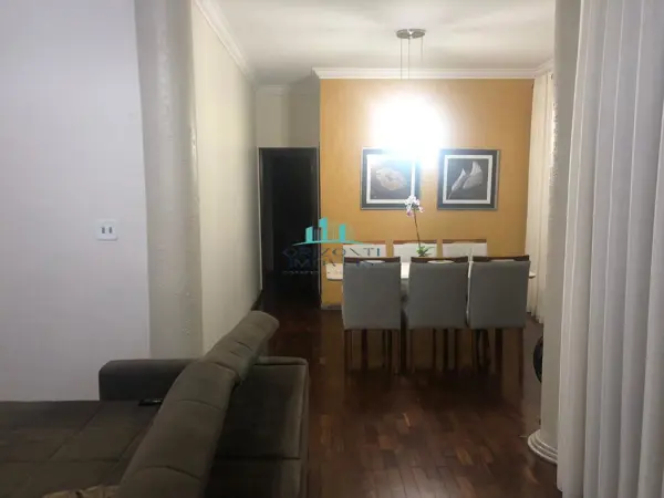 Apartamento 5 quartos 4 banheiros 674m²