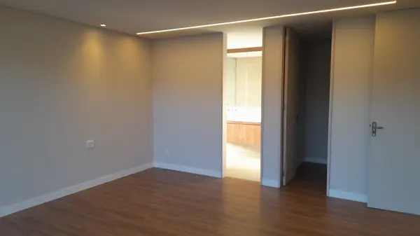 Casa em condomínio 4 vagas 460m²