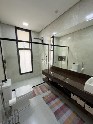 Apartamento 3 quartos 2 banheiros 1365m²