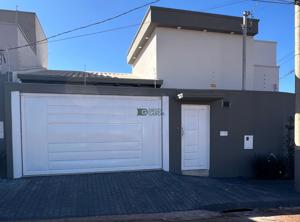 Apartamento 3 quartos 3 banheiros 165m²