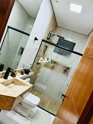 Apartamento 3 quartos 3 banheiros 270m²