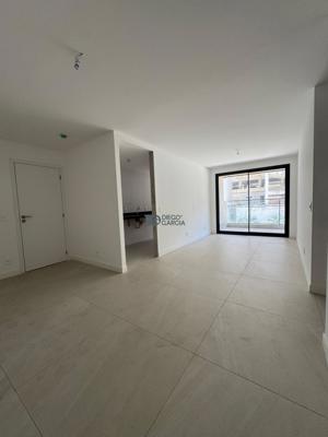 Apartamento 3 quartos 2 banheiros 104m²