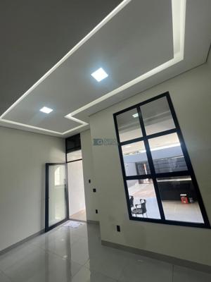 Apartamento 3 quartos 2 banheiros 125m²