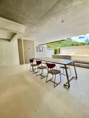 Apartamento 3 quartos 2 banheiros 360m²