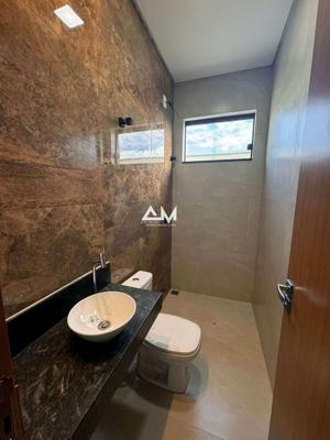 Apartamento 3 quartos 2 banheiros 180m²