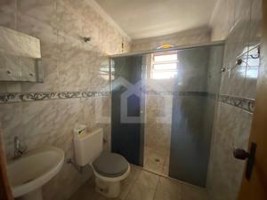 Casa 3 quartos 6 vagas 200m²