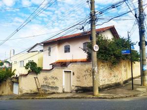 Casa 7 quartos  vagas 230,07m²

