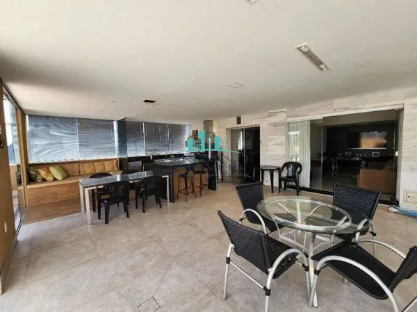 Apartamento 5 quartos 4 banheiros 