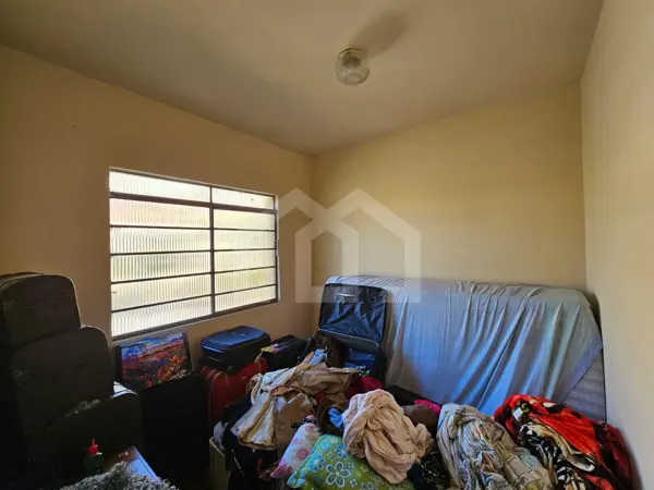 Casa 2 quartos 300m²
