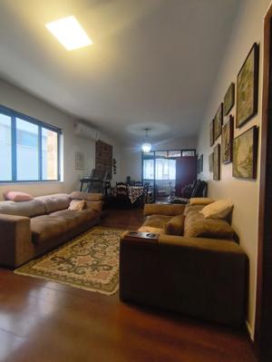 Apartamento 4 quartos 3 banheiros 238m²