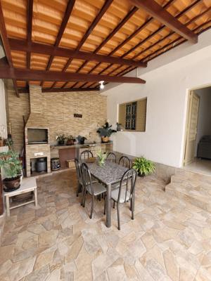 Casa 2 quartos 2 vagas 55m²