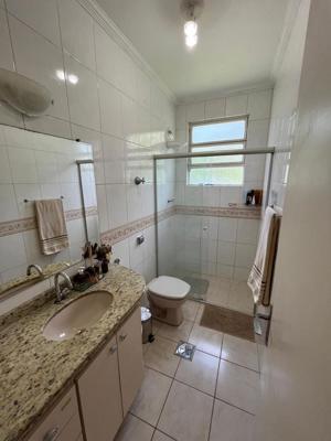 Apartamento 3 quartos 4 banheiros 312m²