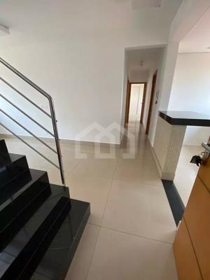 Cobertura 4 quartos 2 vagas 176m²