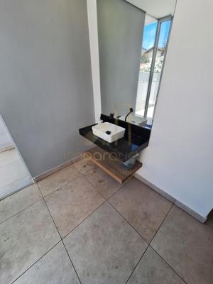 Apartamento 3 quartos 2 banheiros 155m²
