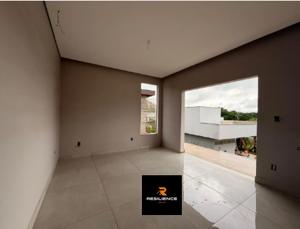 Casa em condomínio 2 quartos 4 vagas 390m²