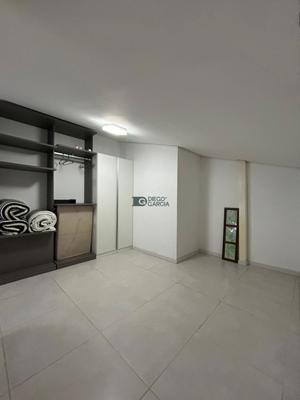 Apartamento 3 quartos 3 banheiros 154m²