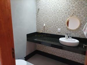 Casa 4 quartos 2 banheiros 456m²
