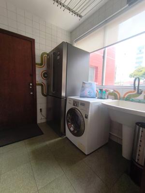 Apartamento 3 quartos 2 banheiros 130m²