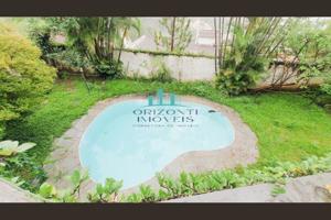 Apartamento 6 quartos  banheiros 