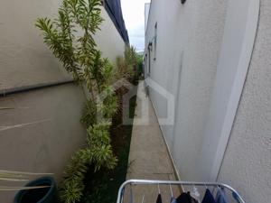 Casa em condomínio 3 quartos 4 vagas 193m²
