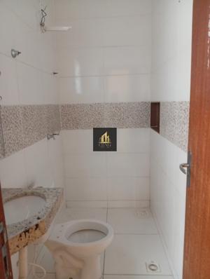 Casa 2 quartos 2 banheiros 65m²