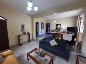 Casa 4 quartos 3 banheiros 198m²