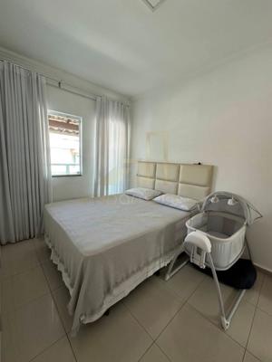 Casa 3 quartos 3 banheiros 

