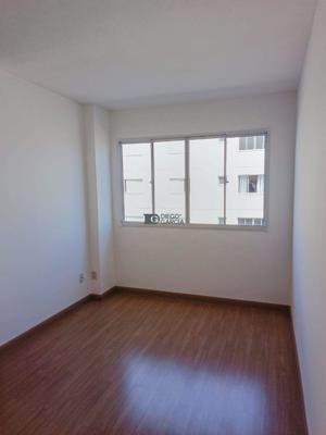 Apartamento 2 quartos 1 banheiro 47m²