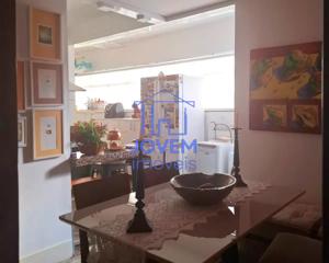 Apartamento 4 quartos  banheiros 140m²