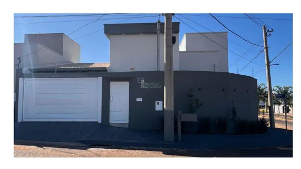 Apartamento 3 quartos 3 banheiros 165m²