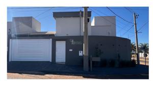 Apartamento 3 quartos 3 banheiros 165m²