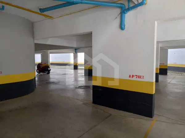 Área privativa 3 quartos 2 banheiros 202m²