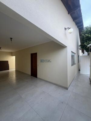 Apartamento 3 quartos 2 banheiros 132m²