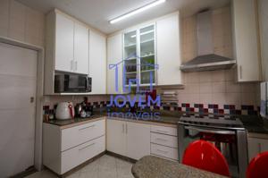 Casa 4 quartos 4 banheiros 336m²