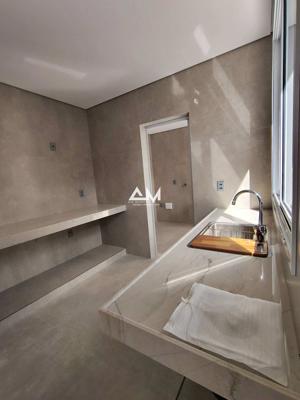 Apartamento 4 quartos 3 banheiros 200m²