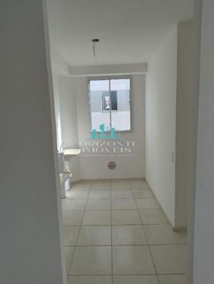 Apartamento 2 quartos 1 banheiro 