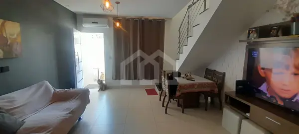 Sobrado 2 quartos 4 vagas 180m²