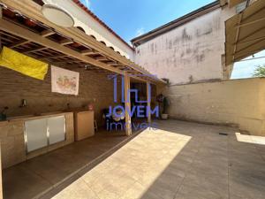 Casa 3 quartos  banheiros 222m²